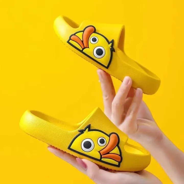 cartoon-duck-children-slippers-open-toe-non-slip-home-bathroom-shoes-comfort-light-kids-slippers-summer-soft-sole-flats-shoes