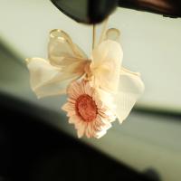 ins fragrance pendant car sunflower gentle car decoration supplies flower jewelry car ornaments