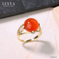 Lenya Jewelry แหวนพลอยคาร์เนเลี่ยน(Carnalian)  รูปทรงกลมมน สวยเด่นมีดีไซน์ เหมาะสำหรับใส่ไปงานสังคมสุดๆ ให้เรียวนิ้วดูสวยเด่น ใครๆก็ต้องหันมอง บนตัวเรือนเงินแท้ชุบทองคำ