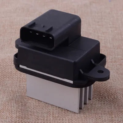 4 Fin Blower Motor Power Resistor เครื่องทำความร้อนพัดลม Resistor โมดูล27151-ZT00A Fit สำหรับ Nissan Armada Frontier Pathfinder Quest Titan