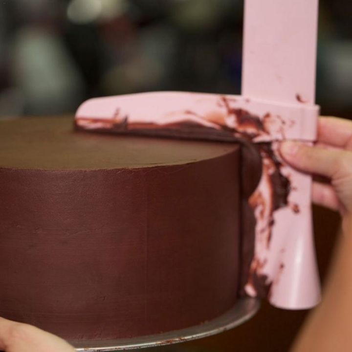 cake-scraper-smoother-adjustable-fondant-spatulas-cake-edge-smoother-cream-decorating-diy-bakeware-tableware-kitchen-cake-tool