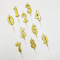 เทียนวันเกิดตัวเลข 0-9 สีทองเมทัลลิค สามารถเลือกตัวเลขได้ มีให้เลือกตั้งแต่ เลข 0- เลข 9 ค่ะ