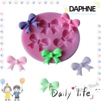 【Ready Stock】 ▥○△ C14 DAPHNE Cute Chocolate Mould Baking Cake Decorating Silicone Gel Kitchen Tool Fondant Craft Sugar Bowknot