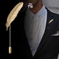 Feather Lapel Pin  พินติดสูท เข็มกลัดดีไซน์ขนนกสำหรับผู้ชาย