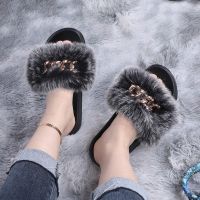 Hot sell Fluffy Flip Flops Faux Fur Slippers Designer Golden Chain Furry Fur Slides Plush Beach Slippers Women Sandals Home Flat Shoes