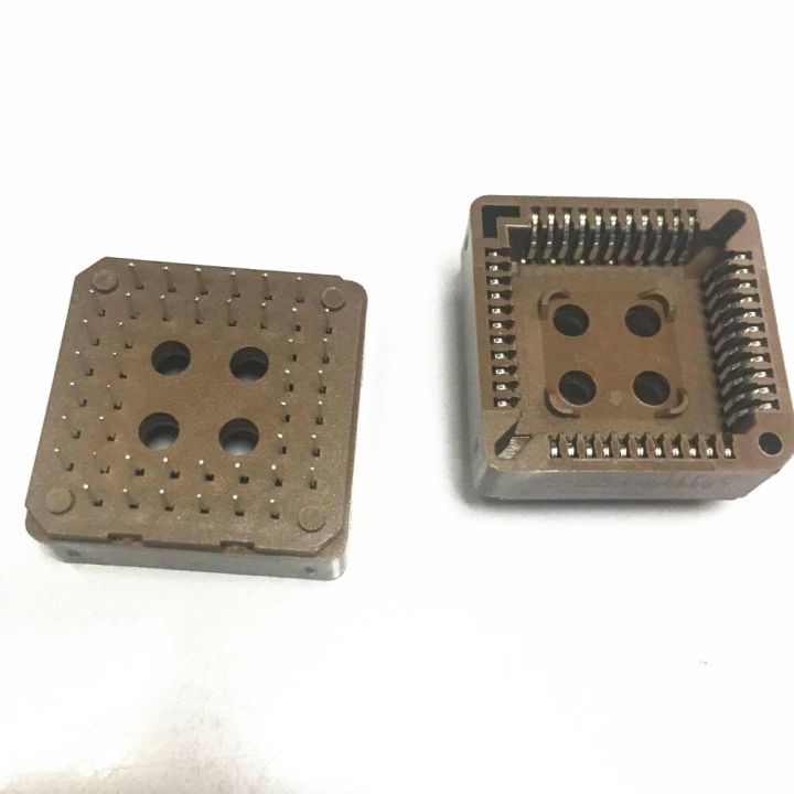 Free shipping PLCC44 DIP IC socket chip mounting IC socket