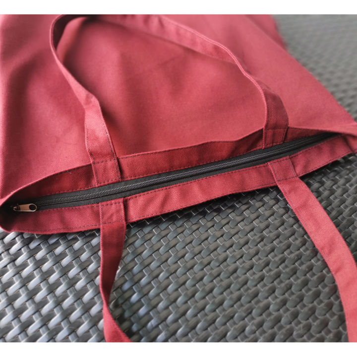 กระเป๋าผ้ายีนส์สะพายข้างลดโลกร้อนสีแดง-tote-bag