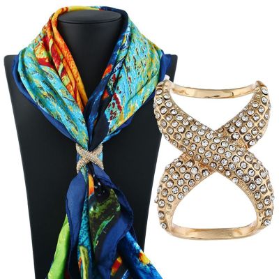 Hot Women Shawl Ring Clip Scarves Fastener Crystal Silk Scarf Buckle Brooch Wedding Fashion Jewelry Female Classic Gift 3 Styles