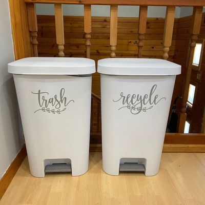 2Pcs Trash and Recycle Label Rubbish Bin wheel Decal Sticker Garage Kitchen Organizer Vinyl Home Decor