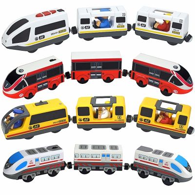 ชุดรถไฟไฟฟ้ารถของเล่นเหล็กหล่อรถแม่เหล็กสำหรับของเล่นเพื่อการศึกษาเด็กรถไฟทางรถไฟทำจากไม้ Biro ทุกยี่ห้อ