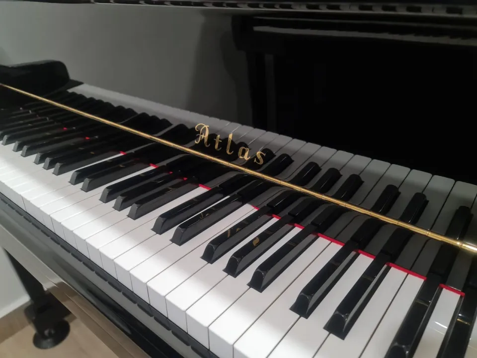 Atlas NA180 Used Acoustic Upright Piano Japan Imported Local