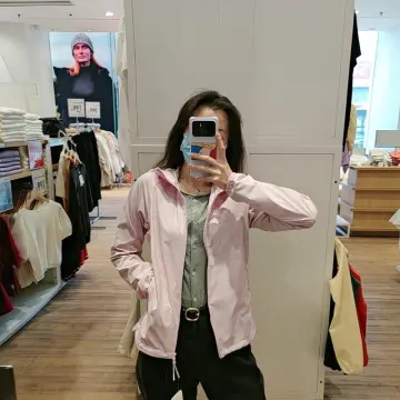 Uniqlo coated hot sale cloth jacket