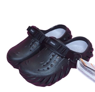 【Ready Stock】2023Crocsˉsame style New casual beach sandals for men and women 207937