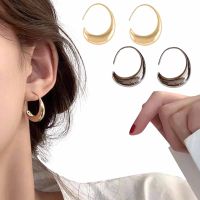 ต่างหูตุ้มหูแบบห่วงแบบลายฉลุต่างหู Anting-Anting Anak Perempuan สตรีต่างหูผู้หญิงของขวัญของผู้หญิงจาก ANGLCITY