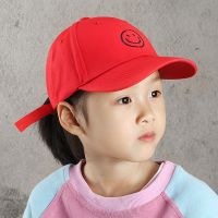 {Taiduobao} หมวกแก๊ปเบสบอลสำหรับเด็กยิ้มสำหรับเด็กหมวกตัวอักษรปรับได้หมวกฮิปฮอปลำลองเด็กหญิงเด็กชาย Gorras