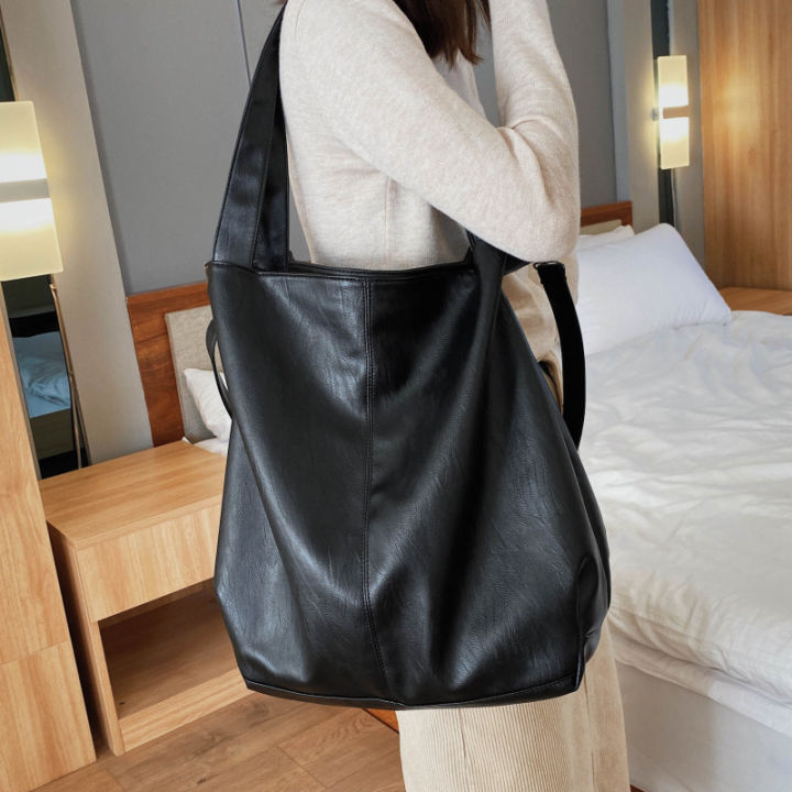 large-capacity-black-shoulder-bag-female-luxury-soft-leather-messenger-bag-big-all-match-handbags-women-brand-crossbody-bag-sac