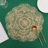 【CC】✿❅๑  1pc Shaped Placemat Hollow Out Resistant Non Table Mat Dining