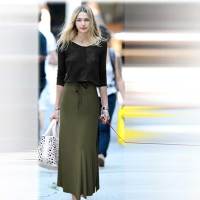 Spring And Summer New Half Skirt Womens High Waist Slit Belt One-step Skirt Korean Version Temperament Slimming MIDI Skirt