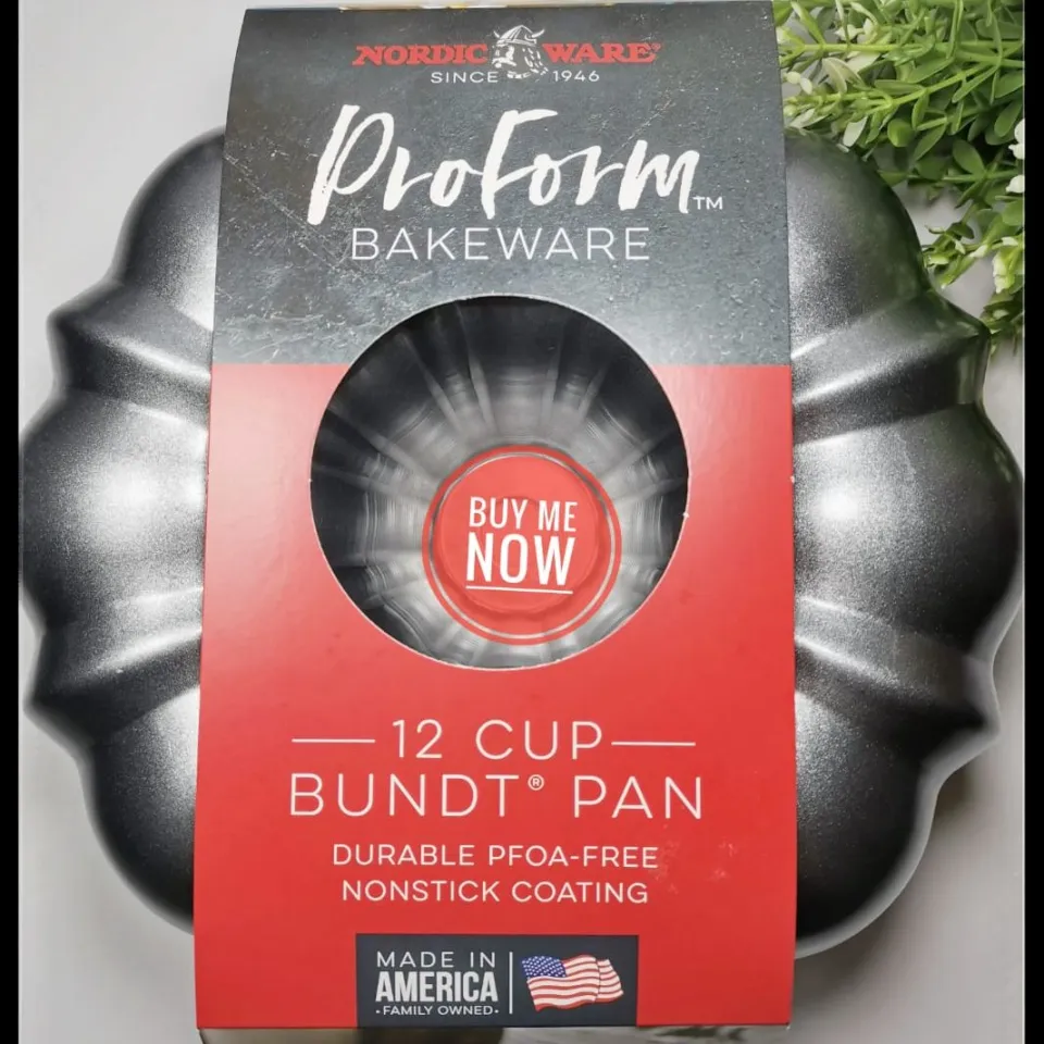 ProForm Anniversary Bundt Pan with Handles