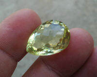 +++ร้านนี้ขายแต่ของแท้ค่ะ+++ พลอยซิทรินหยดน้ำ (Natural Citrine) จำนวน 1 เม็ด น้ำหนัก 19.80 กะรัต พลอยประจำเดือนพฤศจิกายน คัดมาสวย น่าสะสมค่ะ