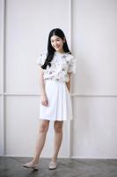 prettythingonme Renda Skirt  - สี Off White กระโปรงจีบด้านข้าง ทรงสวย มีหลายสี (preorder)