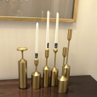 Light Luxury Post-Modern Metal Candlestick Decoration French Luxury Gold European Dining Table Candle Holder Sample Room Decorations