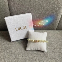 M.IEW DIOR 30 MONTAIGNE BRACELET สร้อยข้อมือมุก CD‘’จดหมาย