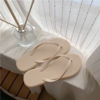 Womens summer fashion flip-flops fashion Korean edition slippers