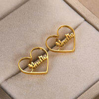 HotPersonalized Custom ชื่อต่างหูหัวใจสแตนเลสเริ่มต้น Cursive Letter Stud ต่างหูเครื่องประดับของขวัญเพื่อนที่ดีที่สุด Girls