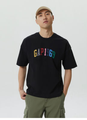 Gap 2023ใหม่ของผู้ชายเสื้อยืดโลโก้แขนสั้น602975ผ้าฝ้ายบริสุทธิ์เงาด้านบน