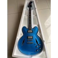 บอดี้กึ่งกลวงสีน้ำเงินเมทัลลิก DG335 Gibson กีต้าร์ไฟฟ้ากีตาร์สารภาพ