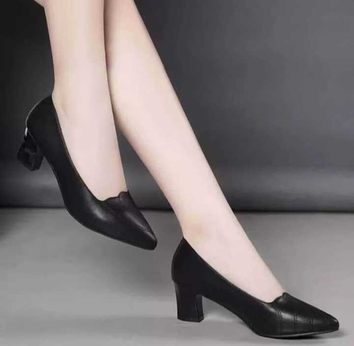 Lazada close best sale shoes with heels