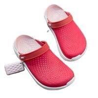 Crocs LiteRide Clog สีแดง/โอรส Size W6--- W9 สำหรับ ผู้หญิ่ง รองเท้าใส่สวย ใช่ดีใช่ทน ทันสมัย กำลังฮิต ใส่เที่ยวทะเล/เล่นน้ำ เบานุ่มสบาย คลายปวด