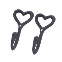 2pcs Retro Coat Hooks Wrought Iron Heart-Shaped Hook Iron Art Hook Grocery Storage Hook Wall Decoration For Home Living Room