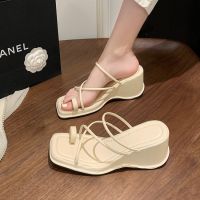 23 fgn trade an versn of thick-soled slipper womens wedge heel th strap combin bea shoes outer sls and slippers