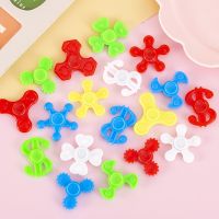 15Pc Colorful Mini Fingertip Gyro Deformation Rotation Toy Kids Birthday Party Favors Treat Guest Gifts Goodie Bag Pinata Filler