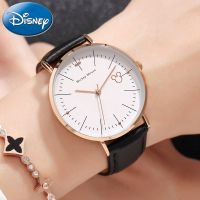 Untrathin Leather Round Quartz Waterproof Watches Ladies Fashion Simple og Watch Luxury Clock