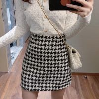 【CW】 New high waist houndstooth woolen women  39;s short match black