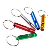 Sports Whistle Mini Survival Whistle Multifunctional Keychain Aluminum Alloy Outdoor Emergency Siren Random Color Survival kits