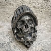 [Zhongxi ornaments ] EYHIMD Black Death Knight Skull แหวน Cool Mens Punk Fine Detail แหวนสแตนเลส Gothic Biker เครื่องประดับ