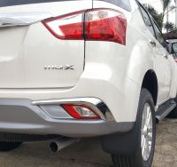 ของแต่ง ISUZU Mux 2017 - 2020 ครอบรีเฟลกเตอร์หลังโครเมี่ยม  Mu-x ของแต่ง ชุดแต่ง