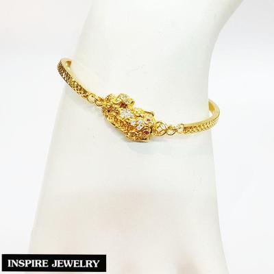 Inspire Jewelry ,สร้อยข้อมือ ปี่เซียะคาบเหรียญทอง งาน Design ประดับเพชรCZ และตาทับทิม สวยหรู  นำโชค เสริมดวง อายุยืน ปราศจากภัยทั้งปวง เงินทองไหลมาเทมา พร้อมกล่องทอง