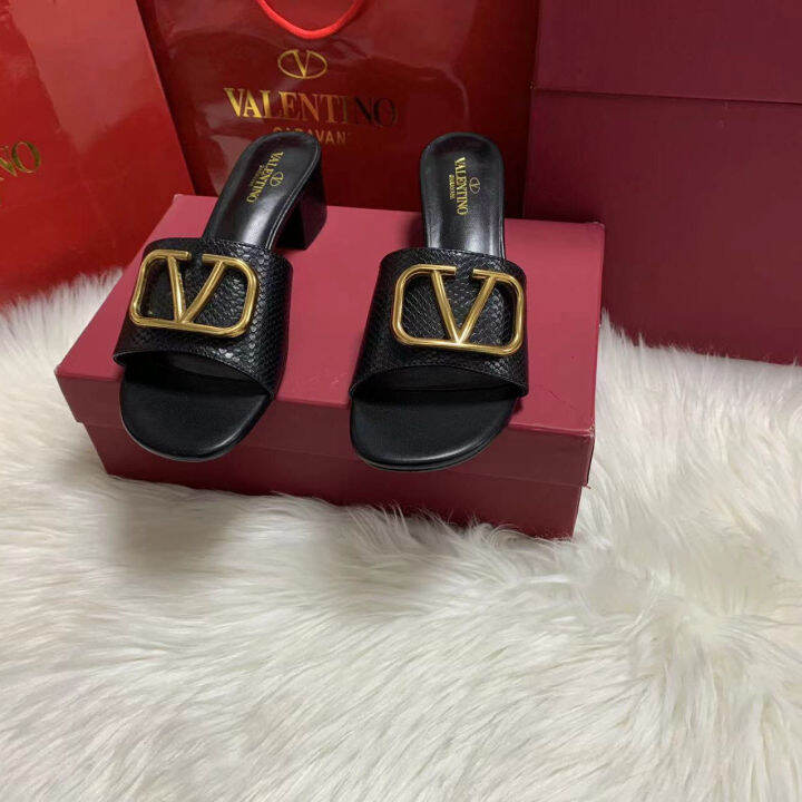 2023-new-womens-slippers-low-and-medium-heels-hardware-celebrity-style-imported-cowhide-mules-slides