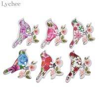 【HOT】 Lychee Life 50pcs Random 2-Holes Wooden Flower Bird Buttons Flatback Button For Sewing Scrapbooking Craft