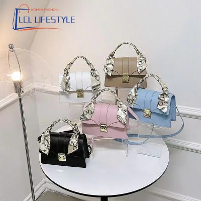 【พร้อมส่ง】lcl lifestyle กระเป๋าสะพายข้าง กระเป๋า กระเป๋าสะพาย กระเป๋าสไตล์เกาหลี รุ่น D-1458