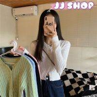 zhouyiping Shop​?​พร้อมส่ง เสื้อครอปไหมพรมแชนยาว ดีเทลลายเปียน่ารักสุดๆ 2109