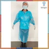 ชุดกาวน์ PE ( PE GOWN )ประกอบชุด PPE พลาสติกขนาดไซส์ คลุมร่างกาย ยาวจากแขนถึงข้อมือ คล้องนิ้วโป้งมือ คลุมไหล่ และผูกม สินค้ามีจำนวนจำกัด