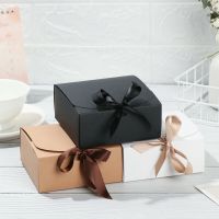 10pc Kraft Paper Box Baking Cookies Cardboard Package Gift Box Packaging Merry Christmas Shirt Box Birthday Weeding Custom Print