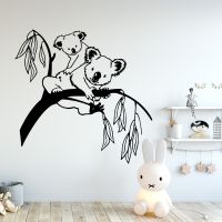 [24 Home Accessories] น่ารัก Koala Climbing A Tree สติ๊กเกอร์ติดผนังไวนิล Animal Lover วอลล์เปเปอร์สำหรับห้องนอนเด็กตกแต่งบ้าน Self Adhesive Wallpaper