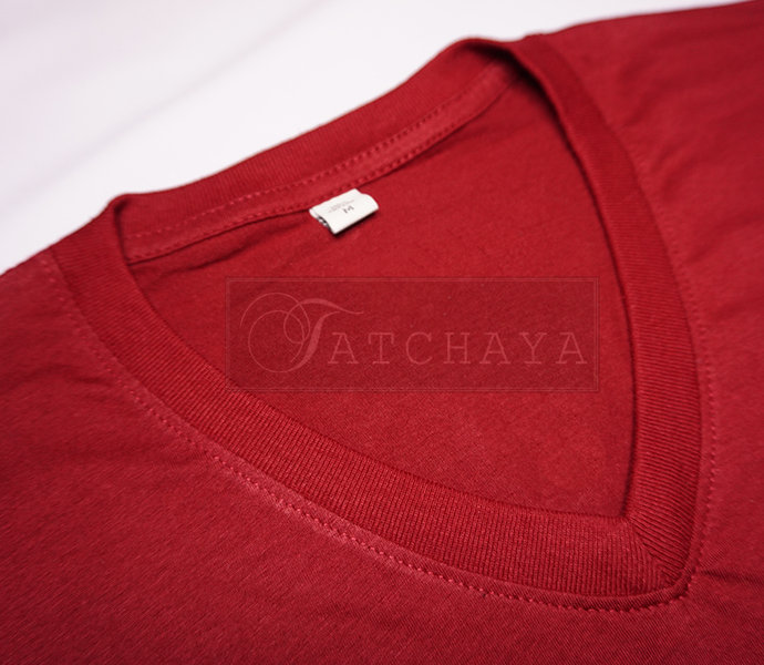 tatchaya-เสื้อยืด-คอตตอน-สีพื้น-คอวี-แขนยาว-scarlet-สีแดงเลือดนก-cotton-100-long-sleeve